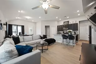 15331 Oakheath Colony Ln, Houston, TX 77044 - Photo 10