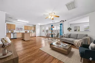 4710 Meadowthorn Ct, Friendswood, TX 77546 - Photo 14