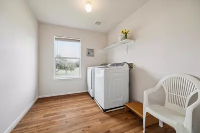 4710 Meadowthorn Court, Friendswood, TX 77546 - Photo 26