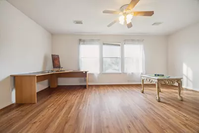 4710 Meadowthorn Court, Friendswood, TX 77546 - Photo 18