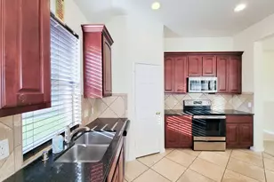13935 Charterhouse Way, Sugar Land, TX 77498 - Photo 10