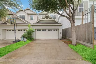 1917 W 15th St, Houston, TX 77008 - Photo 1