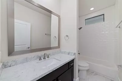 1917 W 15th Street #A, Houston, TX 77008 - Photo 24