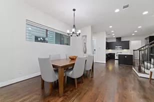 1917 W 15th St, Houston, TX 77008 - Photo 8