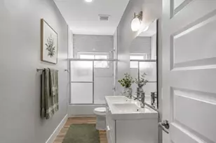 219 Pheasant St, Houston, TX 77018 - Photo 32