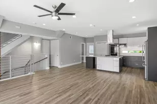 219 Pheasant St, Houston, TX 77018 - Photo 14