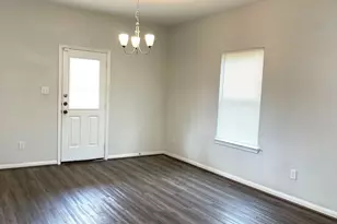 8215 Gallahad St, Houston, TX 77078 - Photo 14
