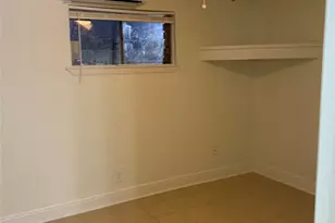 7610 Red Robin Ln, Houston, TX 77075 - Photo 14