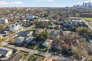 1218 Genova St, Houston, TX 77009 - Photo 4