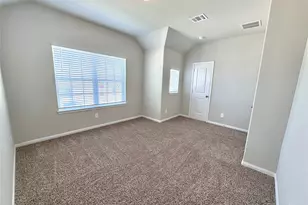 303 Black Bear Dr, Huntsville, TX 77320 - Photo 24