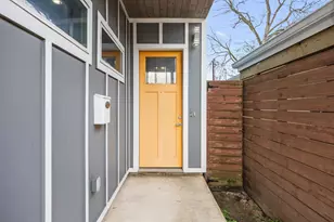 317 E 35th St, Houston, TX 77018 - Photo 24
