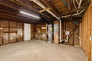 2512 Avenue K, Galveston, TX 77550 - Photo 10