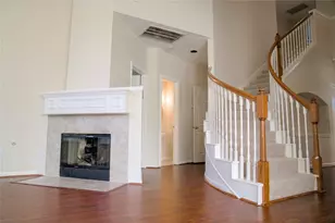4107 Amber Trace Ct, Sugar Land, TX 77479 - Photo 6