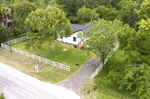 8414 Schiro Rd, Hitchcock, TX 77563 - Photo 22
