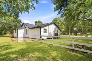 8414 Schiro Rd, Hitchcock, TX 77563 - Photo 28