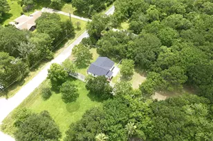 8414 Schiro Rd, Hitchcock, TX 77563 - Photo 32