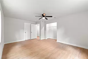 8414 Schiro Rd, Hitchcock, TX 77563 - Photo 18