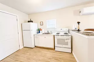 8109 Double Ave, Houston, TX 77088 - Photo 4