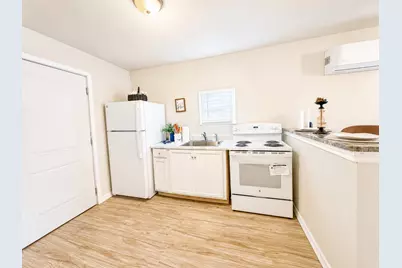 8109 Double Avenue, Houston, TX 77088 - Photo 4