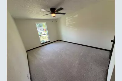 3915 Heatherbrook Drive, Houston, TX 77045 - Photo 20