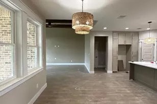 5680 Essie Ln, Beaumont, TX 77713 - Photo 6