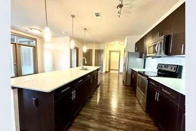 2033 S Gessner Road #2105, Houston, TX 77063 - Photo 4