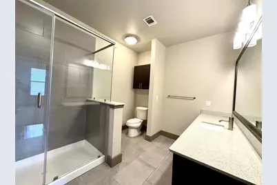 2033 S Gessner Road #2105, Houston, TX 77063 - Photo 16