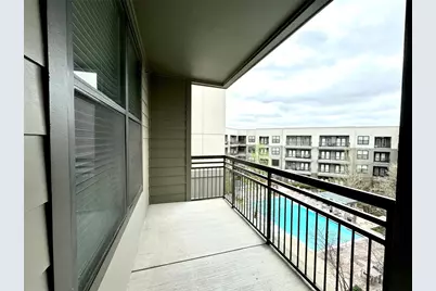 2033 S Gessner Road #2105, Houston, TX 77063 - Photo 8