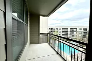 2033 S Gessner Rd, Houston, TX 77063 - Photo 8