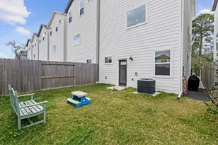 4862 Brinkman St, Houston, TX 77018 - Photo 2