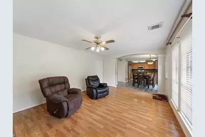 25719 Bearborough Drive, Spring, TX 77386 - Photo 10