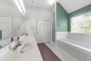 25719 Bearborough Dr, Spring, TX 77386 - Photo 22