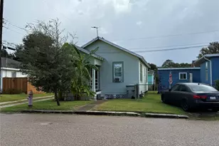 4728 Avenue R, Galveston, TX 77551 - Photo 4