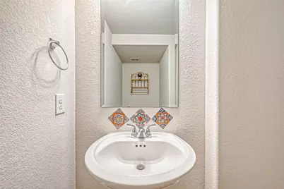 2337 Mayfield Trail Court, League City, TX 77573 - Photo 10
