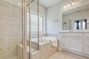 2337 Mayfield Trail Ct, League City, TX 77573 - Photo 16