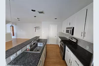 1271 W 17th Street, Houston, TX 77008 - Photo 8