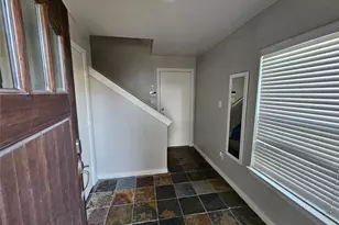 1271 W 17th St, Houston, TX 77008 - Photo 2