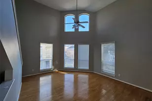 1271 W 17th St, Houston, TX 77008 - Photo 4