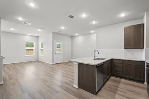 1103 Hugh Landing Ln, Houston, TX 77067 - Photo 4