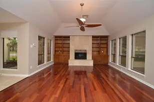 12310 Burgoyne Dr, Houston, TX 77077 - Photo 12