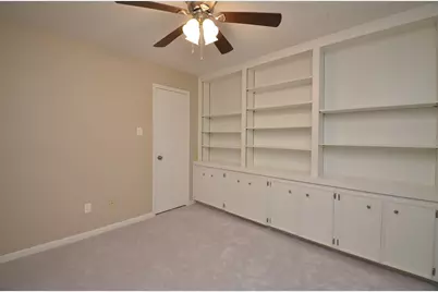 12310 Burgoyne Drive, Houston, TX 77077 - Photo 32