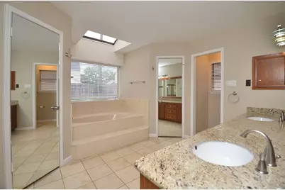 12310 Burgoyne Drive, Houston, TX 77077 - Photo 26