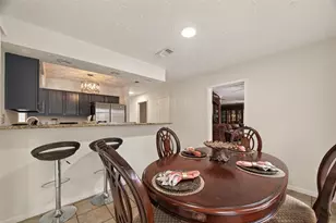 92 S Waxberry Rd, The Woodlands, TX 77381 - Photo 18