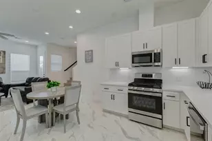 5727 Elysium St, Houston, TX 77091 - Photo 8