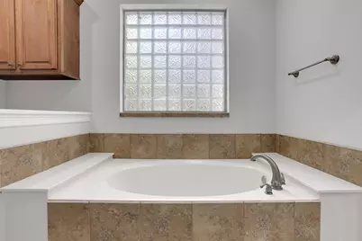 270 Lake Grove Drive, Coldspring, TX 77331 - Photo 10