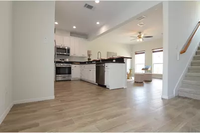 2201 Naomi Street #A, Houston, TX 77054 - Photo 4