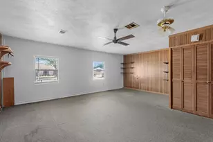 16810 Barcelona Dr Dr, Friendswood, TX 77546 - Photo 6