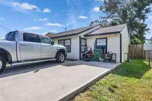 6802 Force St, Houston, TX 77020 - Photo 2