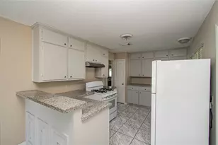 510 Roper St, Houston, TX 77034 - Photo 14