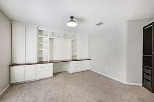 13203 Yaupon Holly Ln, Houston, TX 77044 - Photo 20